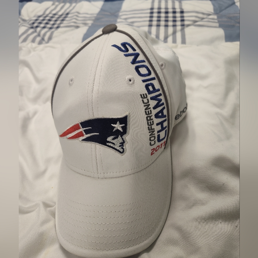 Reebok White Conference Champions Hat